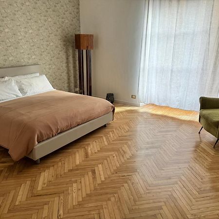 Suite Boutique Moscova Милано Екстериор снимка