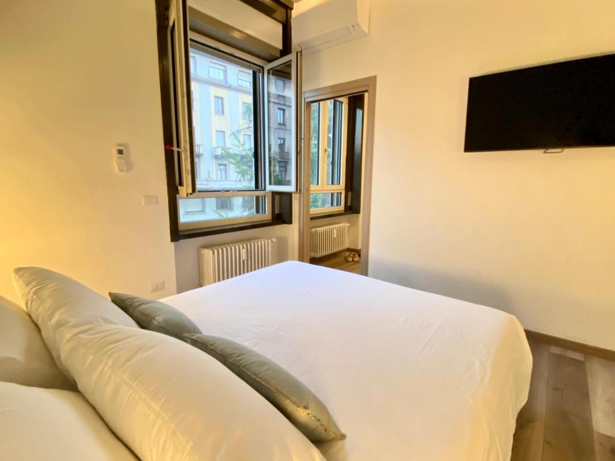 Suite Boutique Moscova Милано Екстериор снимка