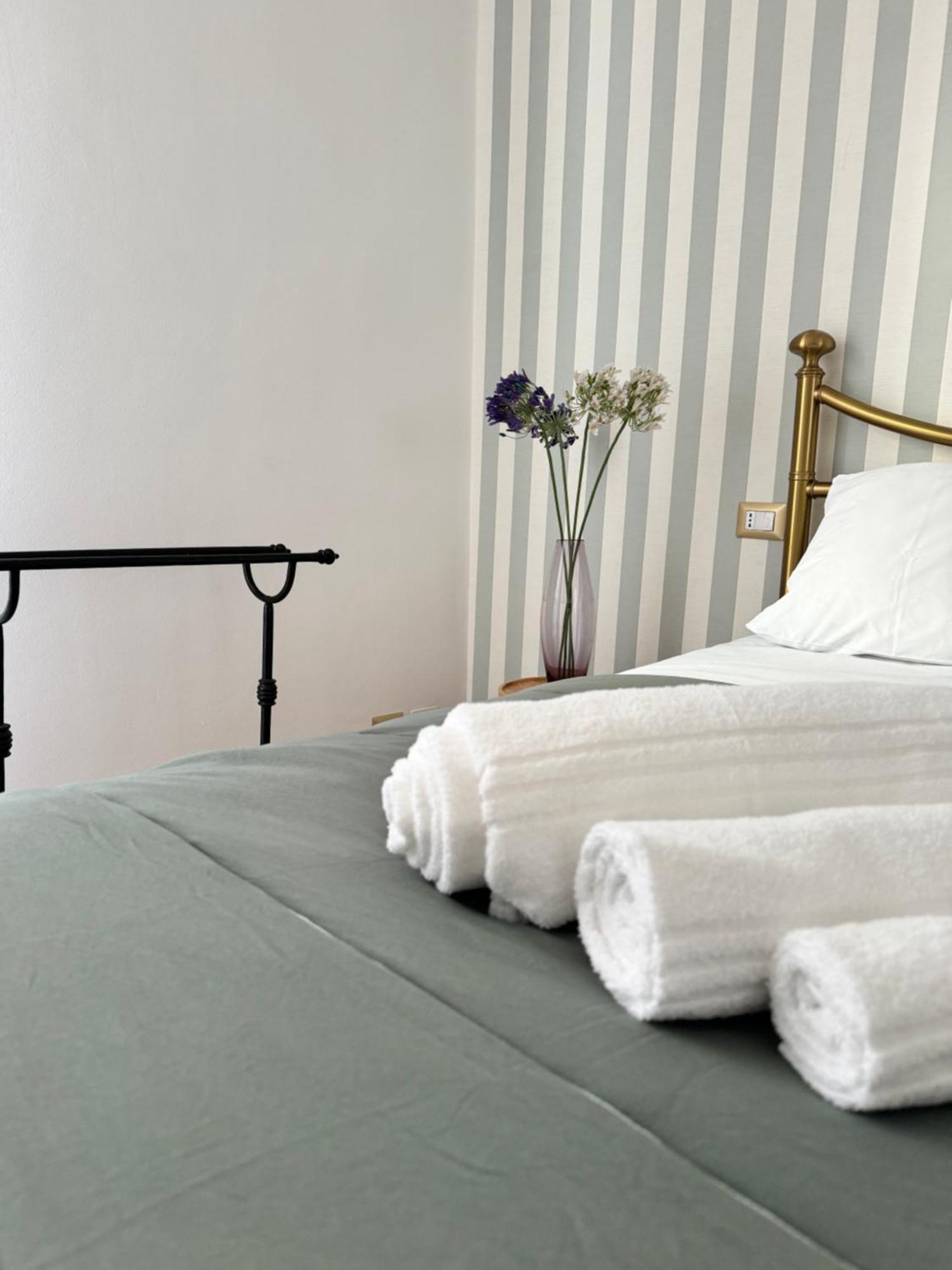 Suite Boutique Moscova Милано Екстериор снимка